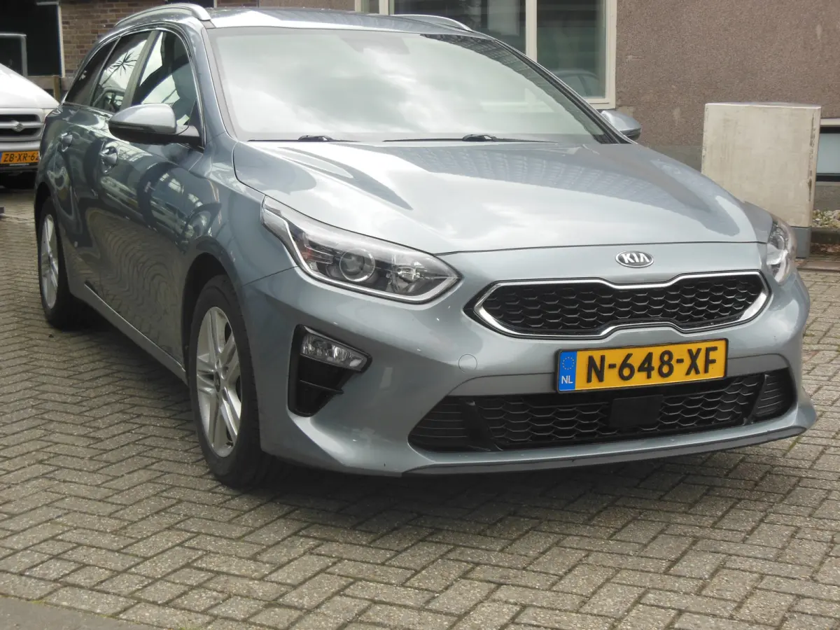 1.0 T-GDi DynamicPlusLine Staat in De Krim