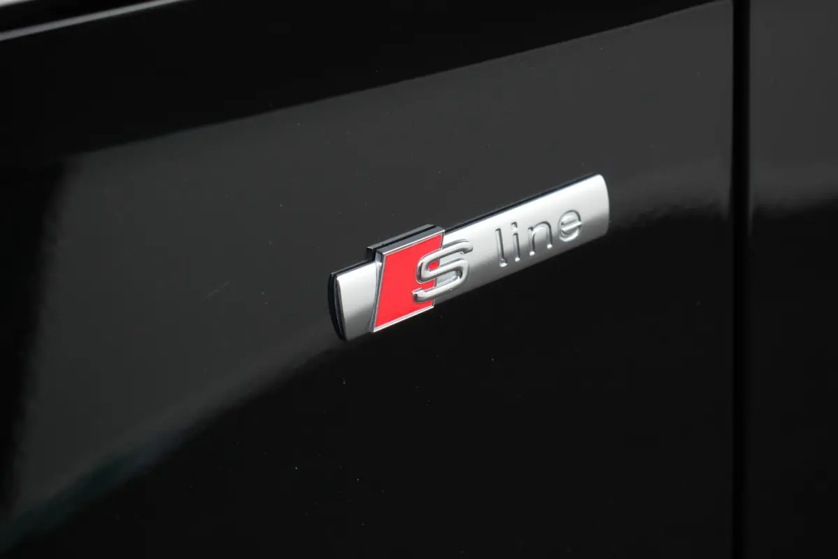 50 TFSI e S Edition S-Tronic Plug in Hybrid Navigatie Climate Control Camera Adaptive Cruise Control Elektrische Achterklep Led Matrix Stoelverwarming