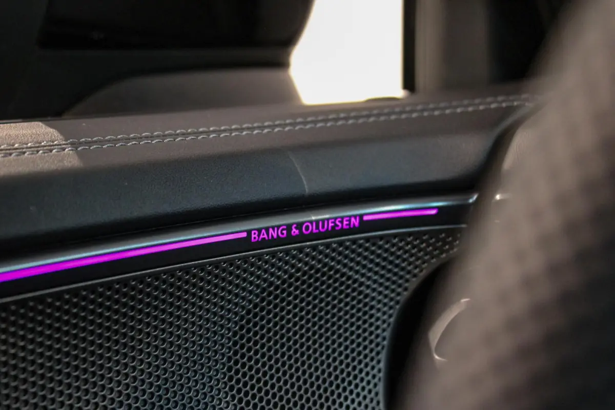 2.0 e-hybrid S edition 367PK LUCHTV | PANO