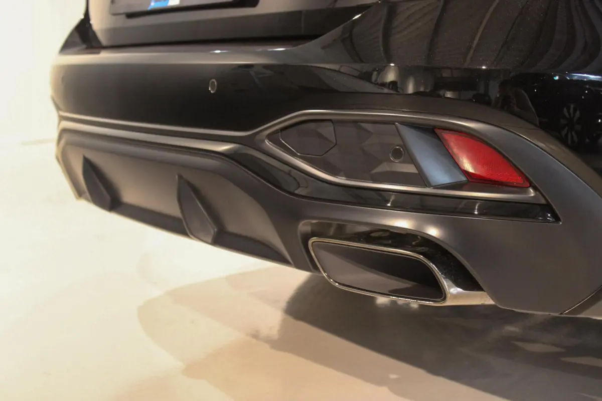 2.0 e-hybrid S edition 367PK LUCHTV | PANO