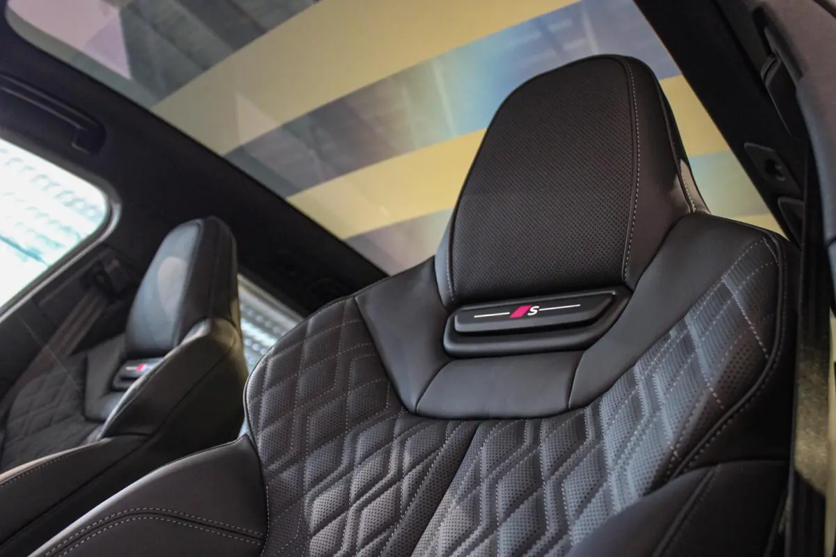 2.0 e-hybrid S edition 367PK LUCHTV | PANO