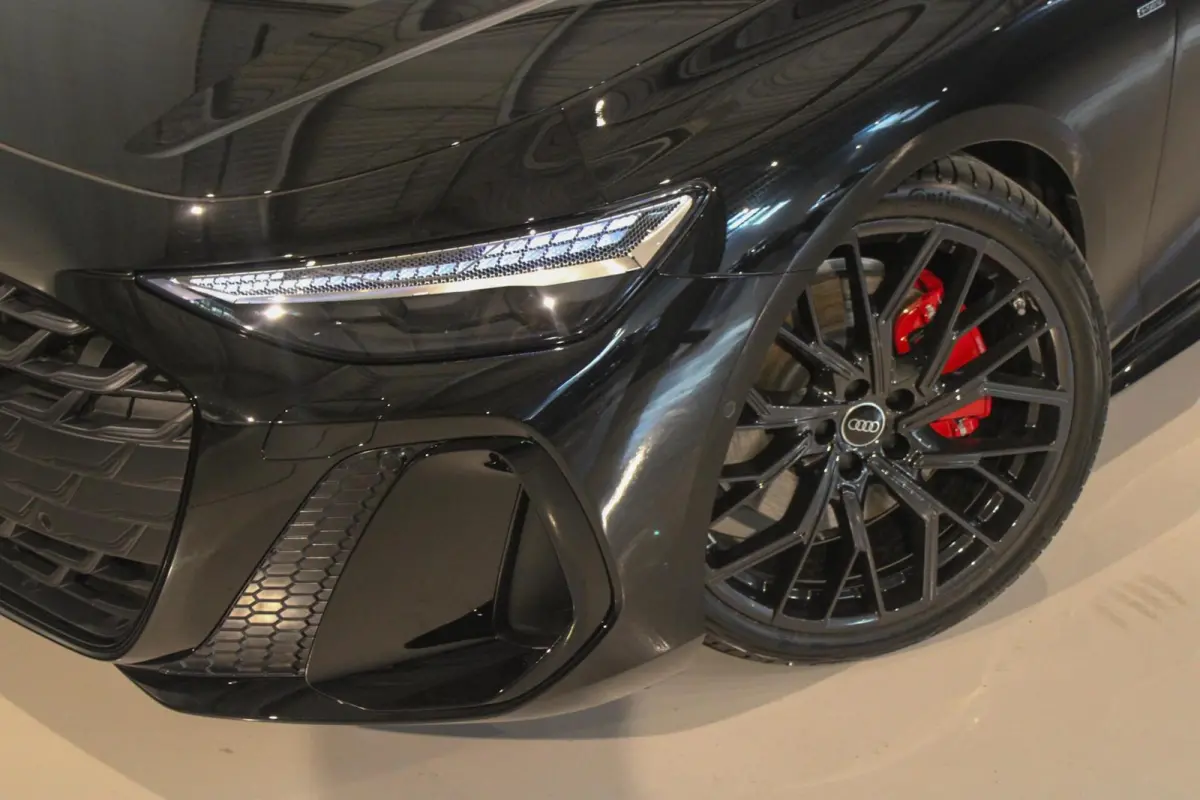 2.0 e-hybrid S edition 367PK LUCHTV | PANO