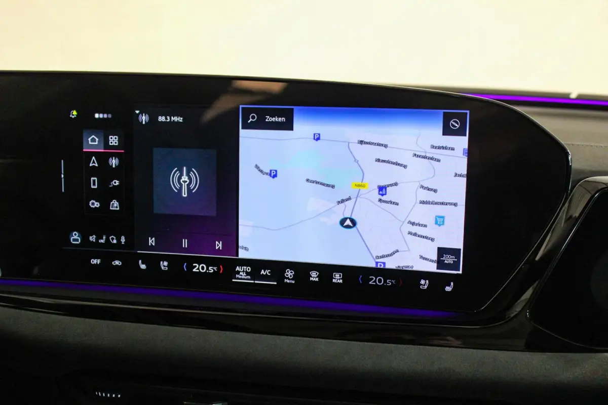 2.0 e-hybrid S edition 367PK LUCHTV | PANO