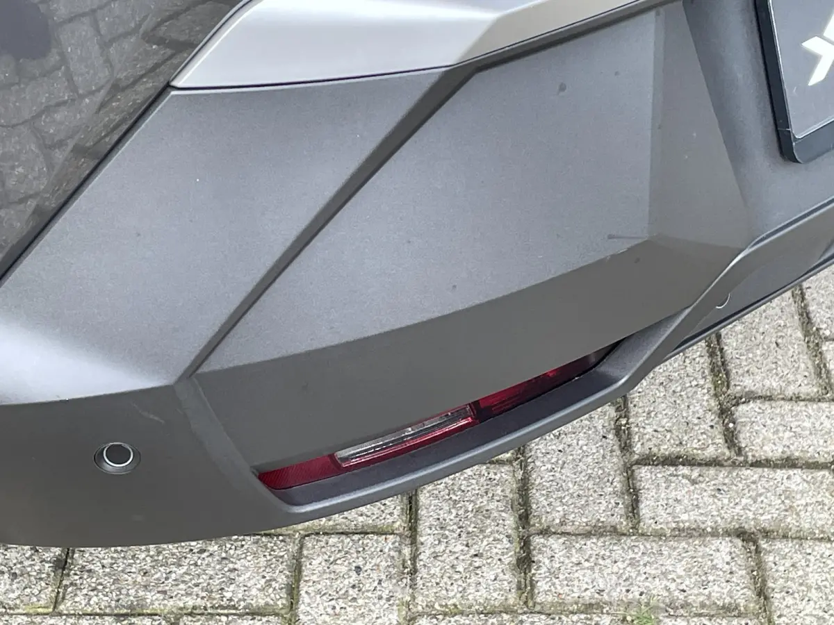 1.6 plug-in Hybrid 195 Allure
