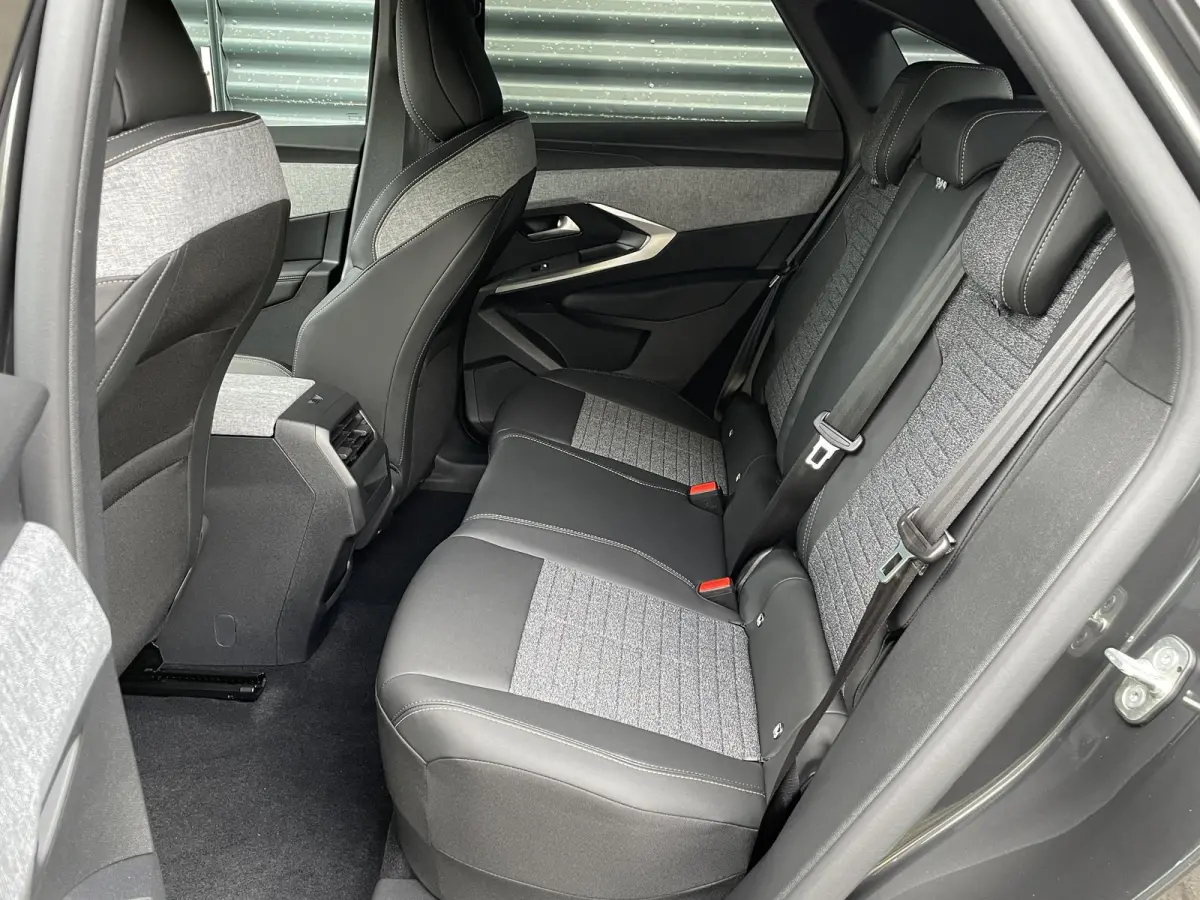 1.6 plug-in Hybrid 195 Allure