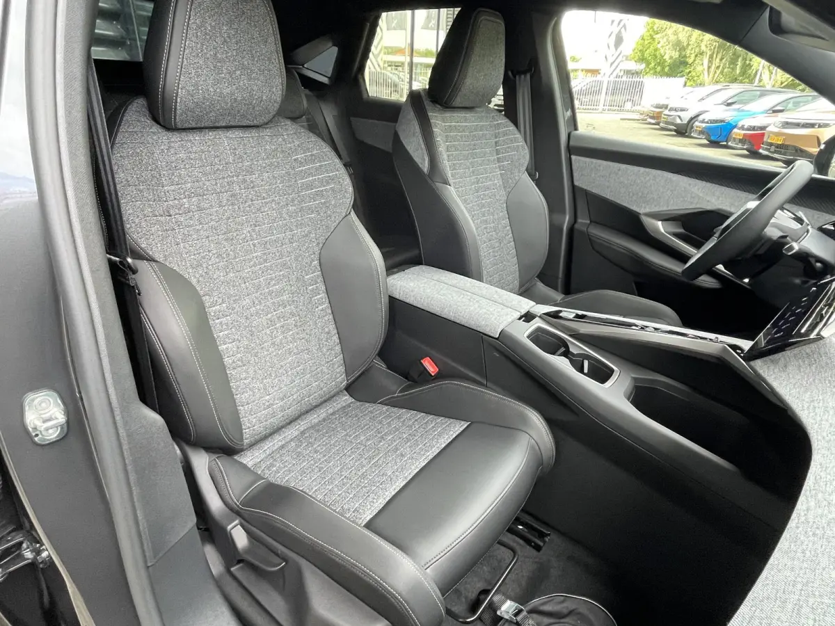 1.6 plug-in Hybrid 195 Allure