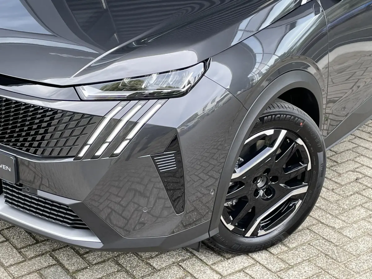 1.6 plug-in Hybrid 195 Allure