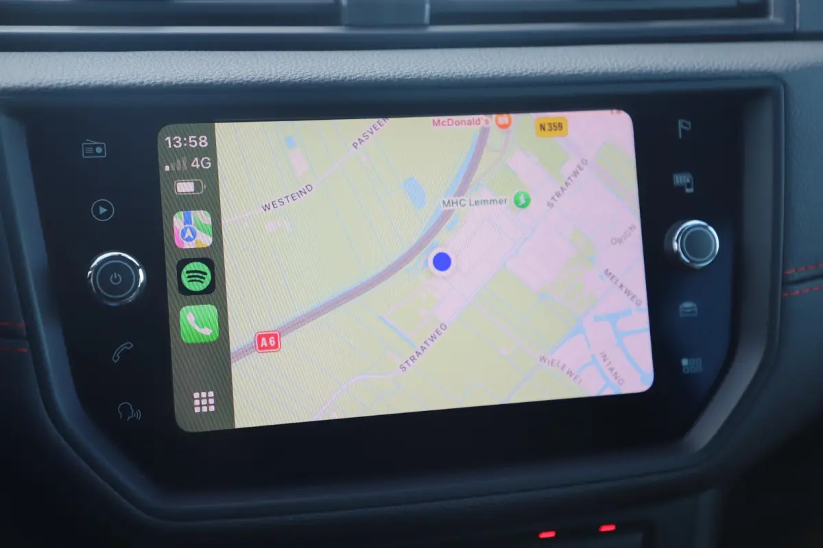 1.0 TSI FR Business Intense Trekhaak Virtual Cockpit Keyless Navigatie Achteruitrijcamera Adaptive Cruise 18 inch LMV