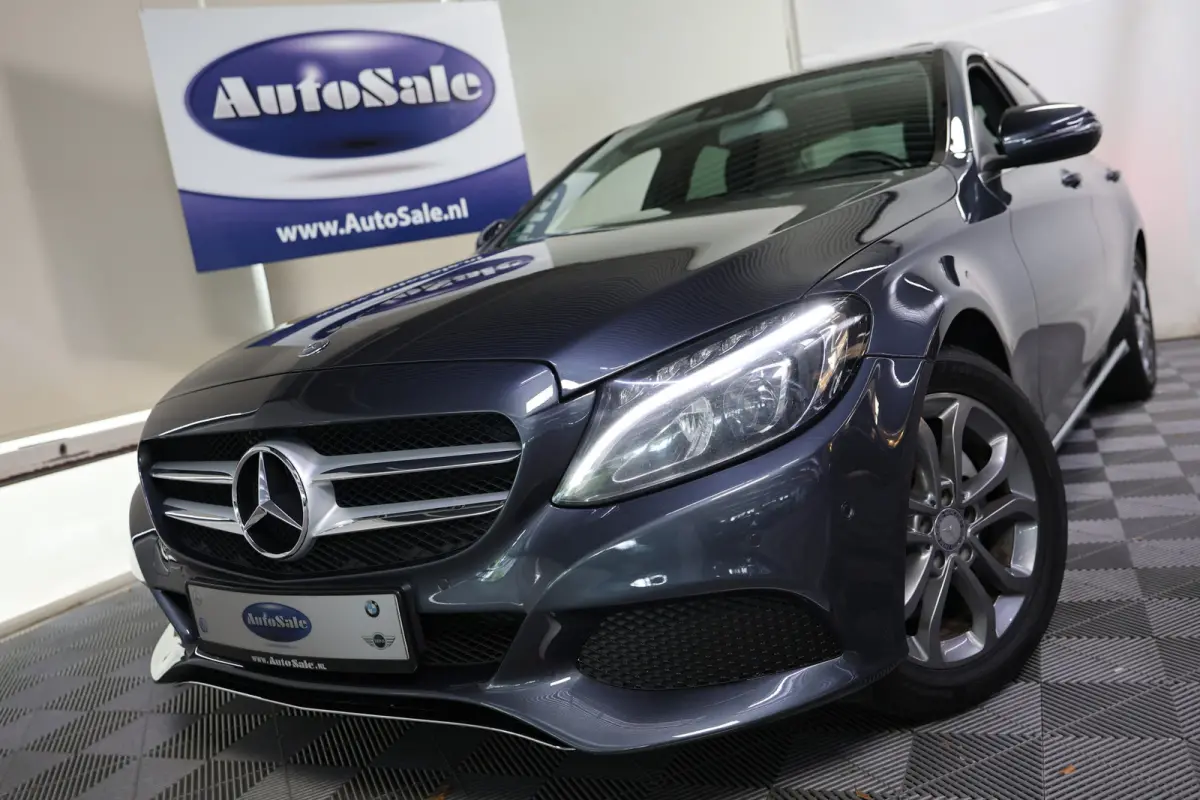 180 Avantgarde AUT PANODAK LEER CRUISE PDC STOELVW '15
