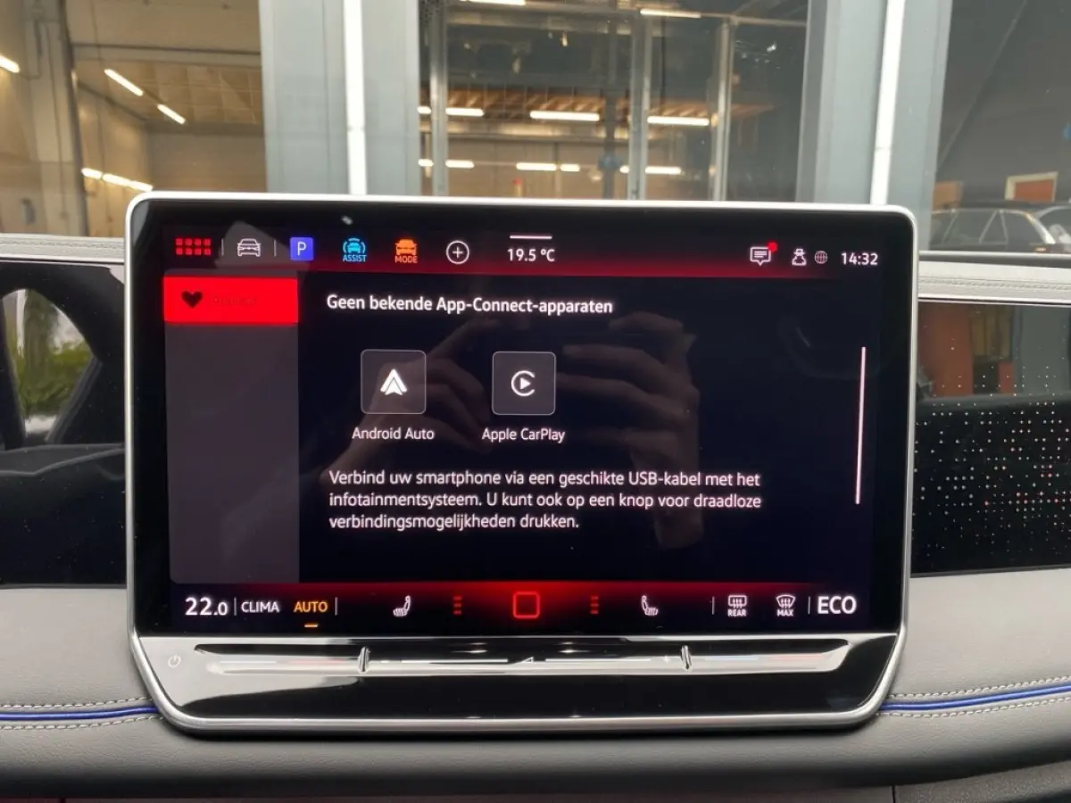 1.5 TSI E-HYBRID R-LINE PANO-DAK/TREKHAAK/CAMERA/CARPLAY/ACC