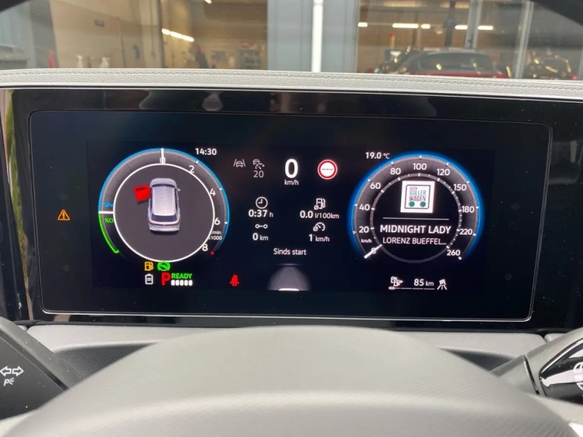 1.5 TSI E-HYBRID R-LINE PANO-DAK/TREKHAAK/CAMERA/CARPLAY/ACC