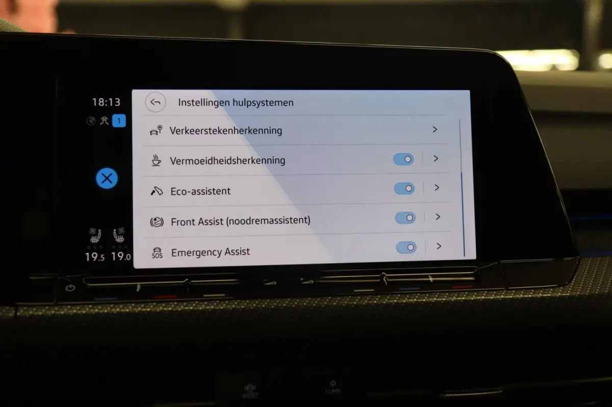 2.0 TSI R 4Motion PERFORMANCE/PANO/HUD/HK/BLINDSPOT/VOL