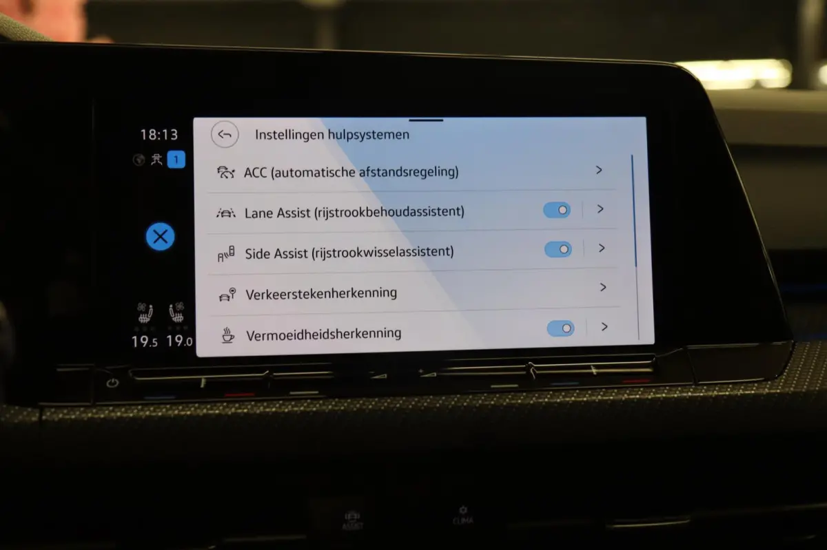 2.0 TSI R 4Motion PERFORMANCE/PANO/HUD/HK/BLINDSPOT/VOL