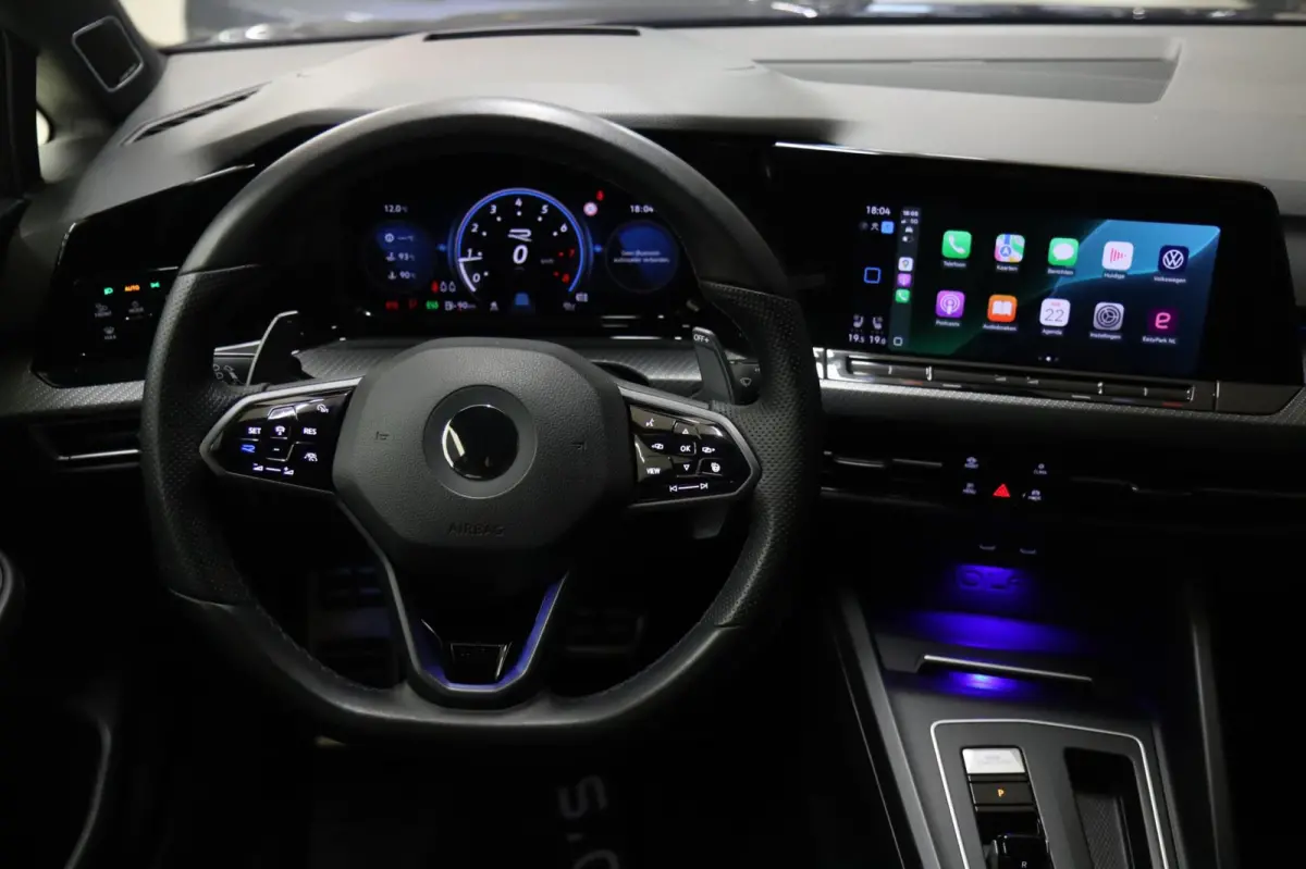 2.0 TSI R 4Motion PERFORMANCE/PANO/HUD/HK/BLINDSPOT/VOL
