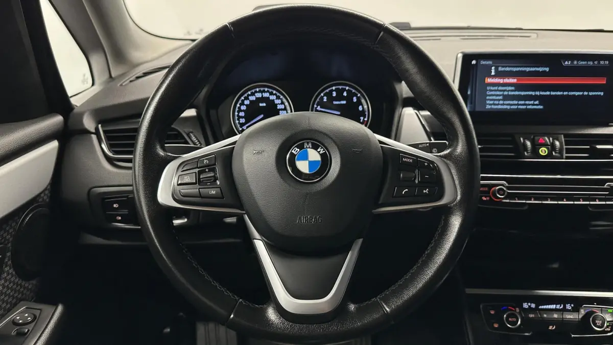 216i Executive Edition LM NAVI LED HEAD UP.