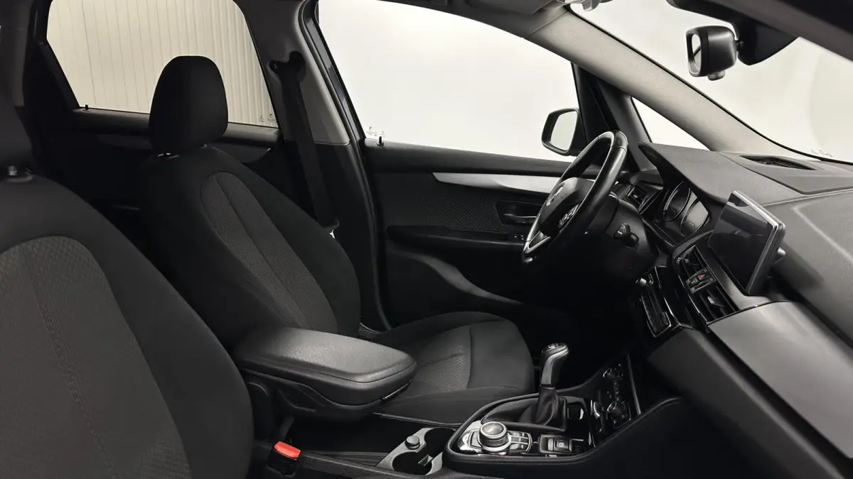 216i Executive Edition LM NAVI LED HEAD UP.