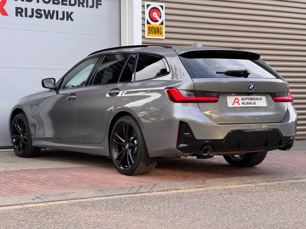 330e Pano/Camera/Sfeer/Leer