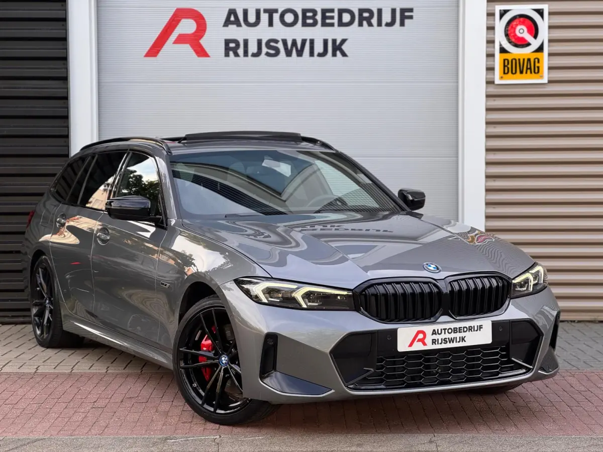 330e Pano/Camera/Sfeer/Leer