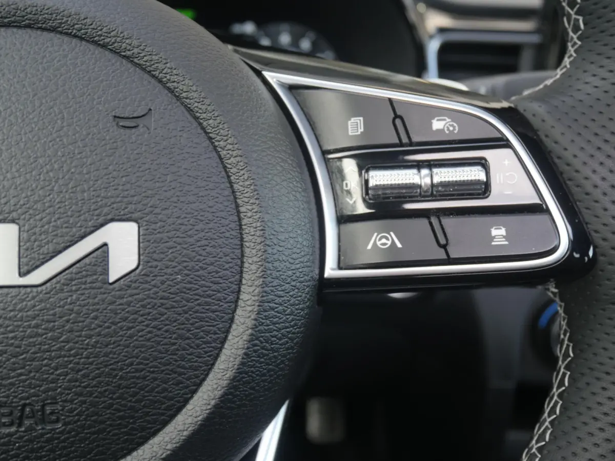 1.5 T-GDi GT-PlusLine | Trekhaak | Camera | Cruise | Clima | Carplay | Navi | Stoel-stuurverwarming | schuif-kanteldak |