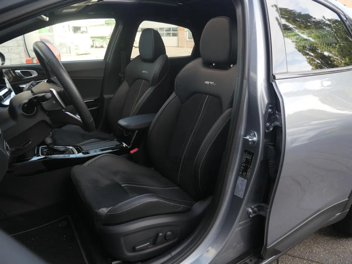 1.5 T-GDi GT-PlusLine | Trekhaak | Camera | Cruise | Clima | Carplay | Navi | Stoel-stuurverwarming | schuif-kanteldak |