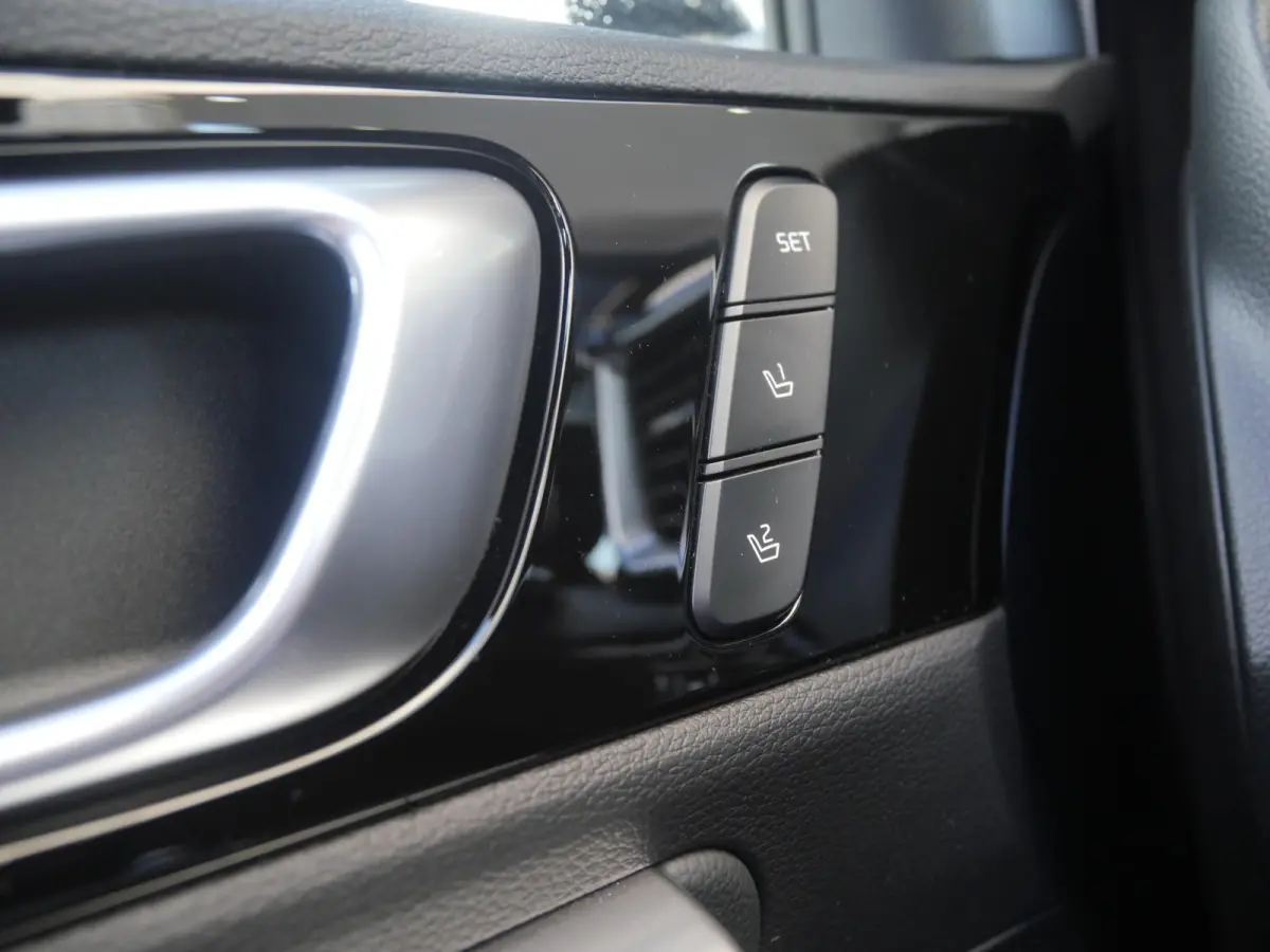 1.5 T-GDi GT-PlusLine | Trekhaak | Camera | Cruise | Clima | Carplay | Navi | Stoel-stuurverwarming | schuif-kanteldak |