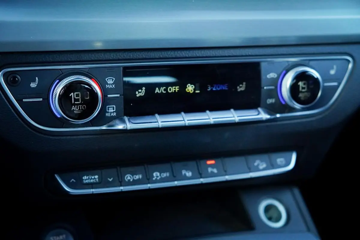 2.0 TDI quattro Sport S Line / Pano / Virtual / Luchtvering