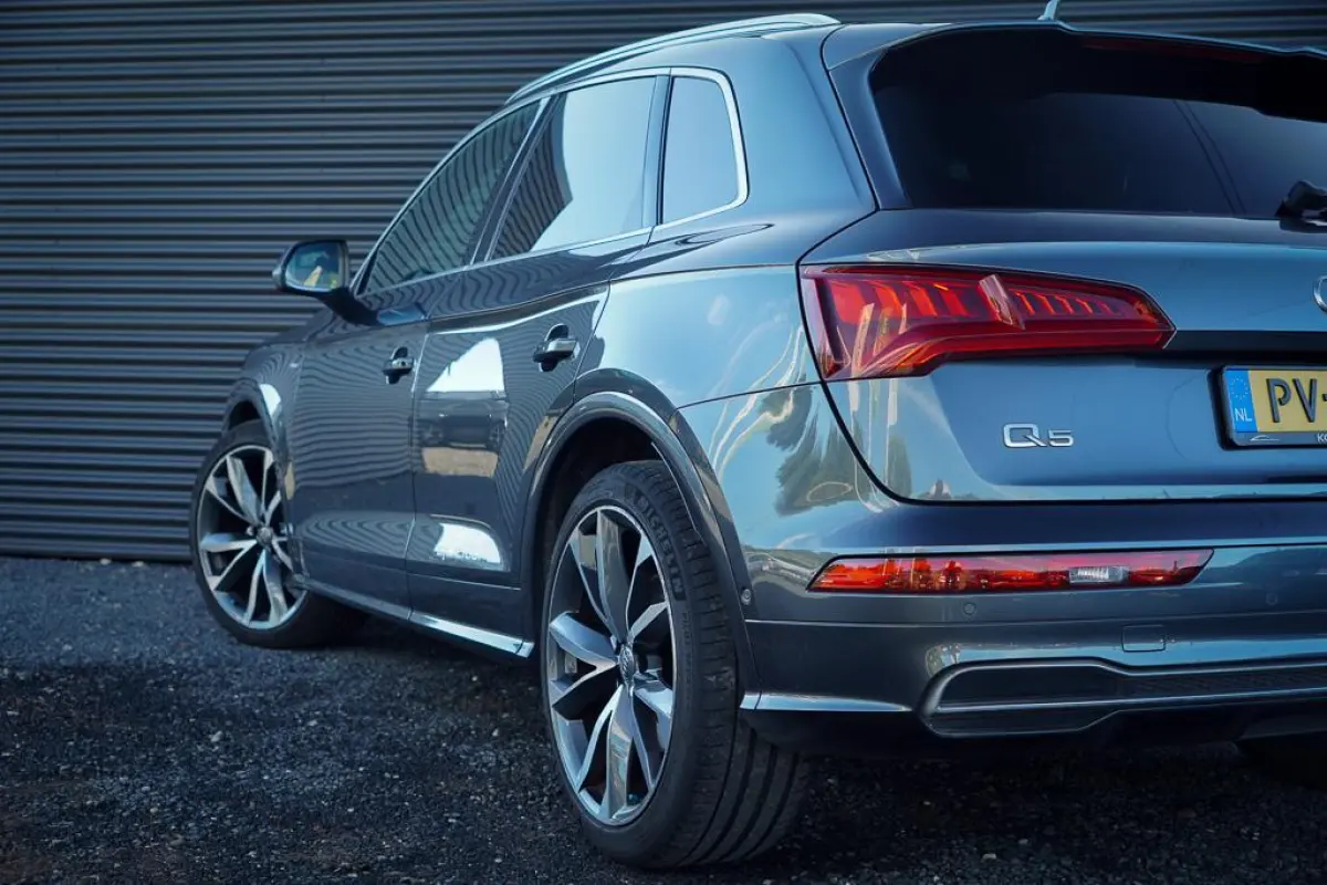 2.0 TDI quattro Sport S Line / Pano / Virtual / Luchtvering