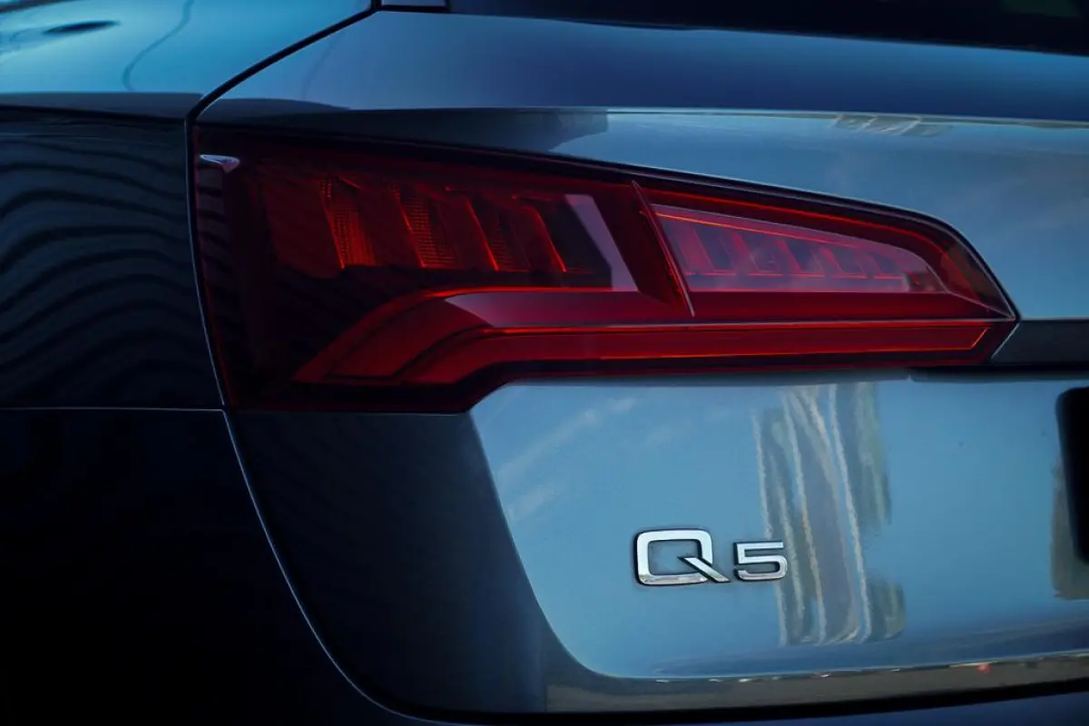 2.0 TDI quattro Sport S Line / Pano / Virtual / Luchtvering