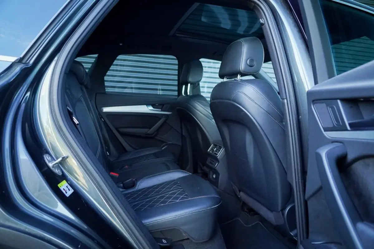 2.0 TDI quattro Sport S Line / Pano / Virtual / Luchtvering
