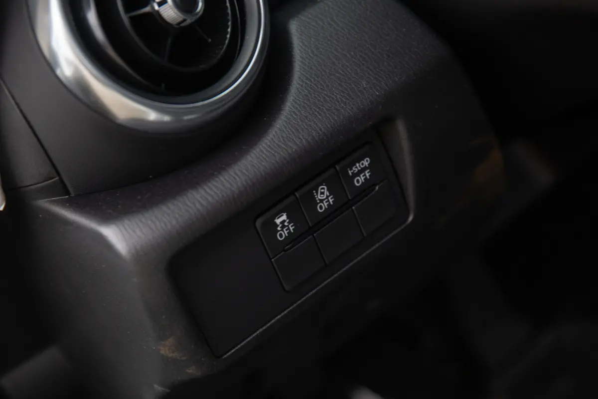 2.0 SkyActiv-G 184 Exclusive Line , Carplay, Achteruitrijcamera, Stoelverwarming, Keyless