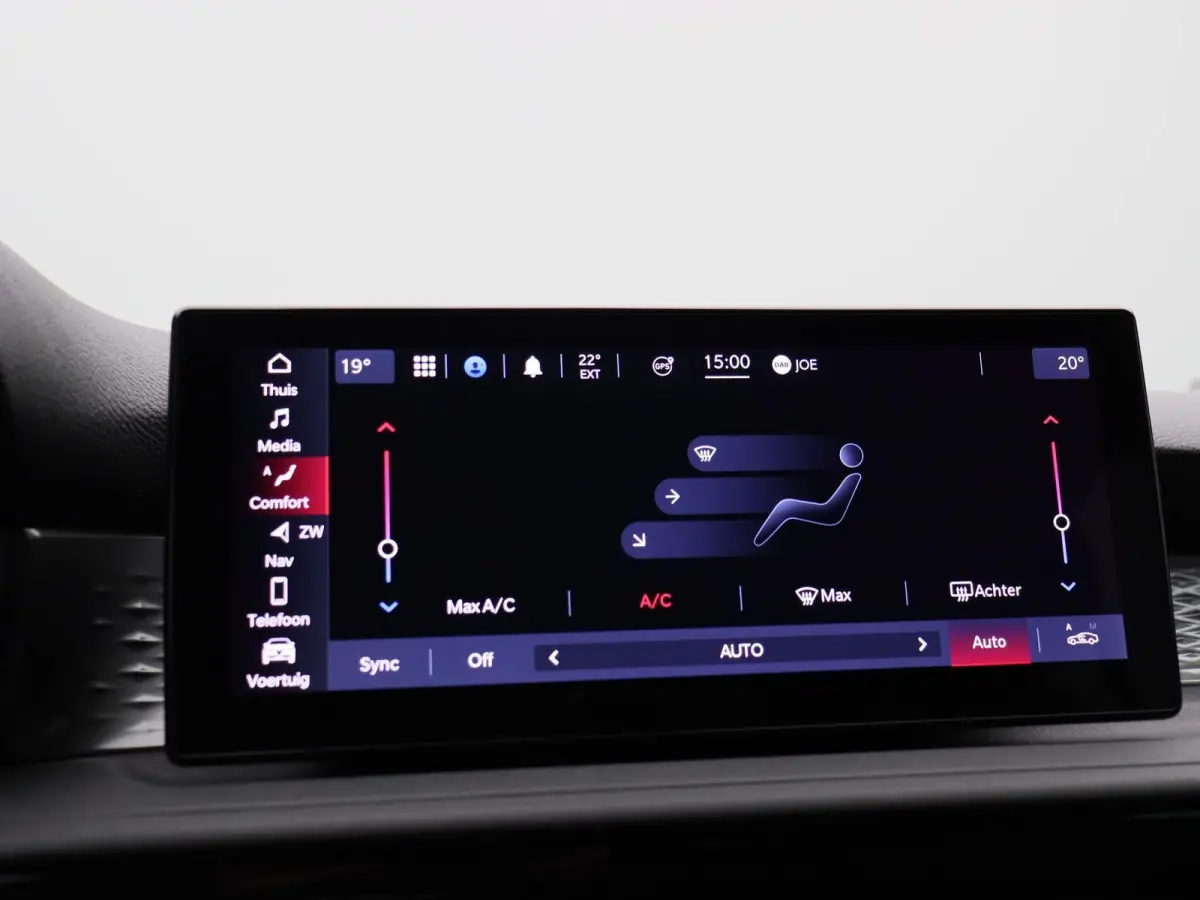 1.5T Hybrid Sprint | ECC | Navigatie | Lichtmetalen velgen | Parkeersensoren | Apple carplay / Android auto