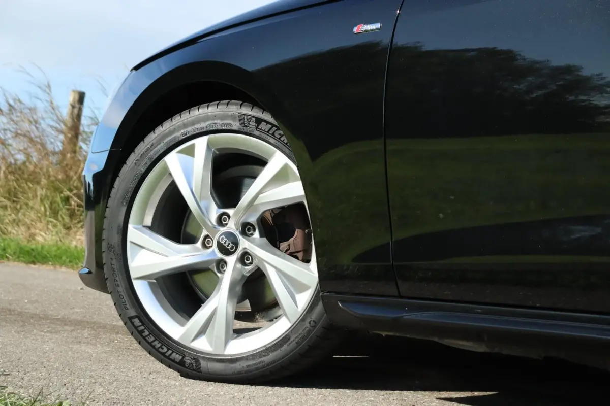 35 TFSI / 2.0 150PK / 3x S-Line / DAB / Pano / Matrix LED / Camera / Trekhaak / Navi / 18"!