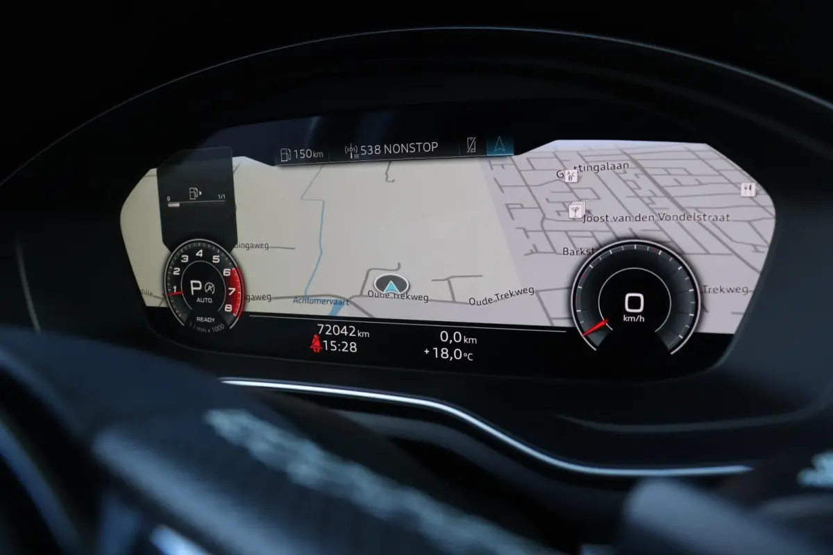 35 TFSI / 2.0 150PK / 3x S-Line / DAB / Pano / Matrix LED / Camera / Trekhaak / Navi / 18"!