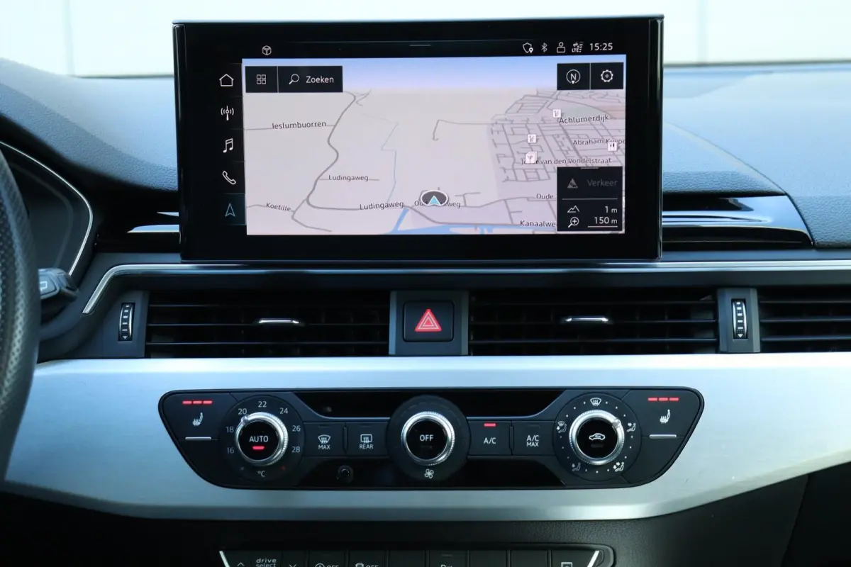 35 TFSI / 2.0 150PK / 3x S-Line / DAB / Pano / Matrix LED / Camera / Trekhaak / Navi / 18"!