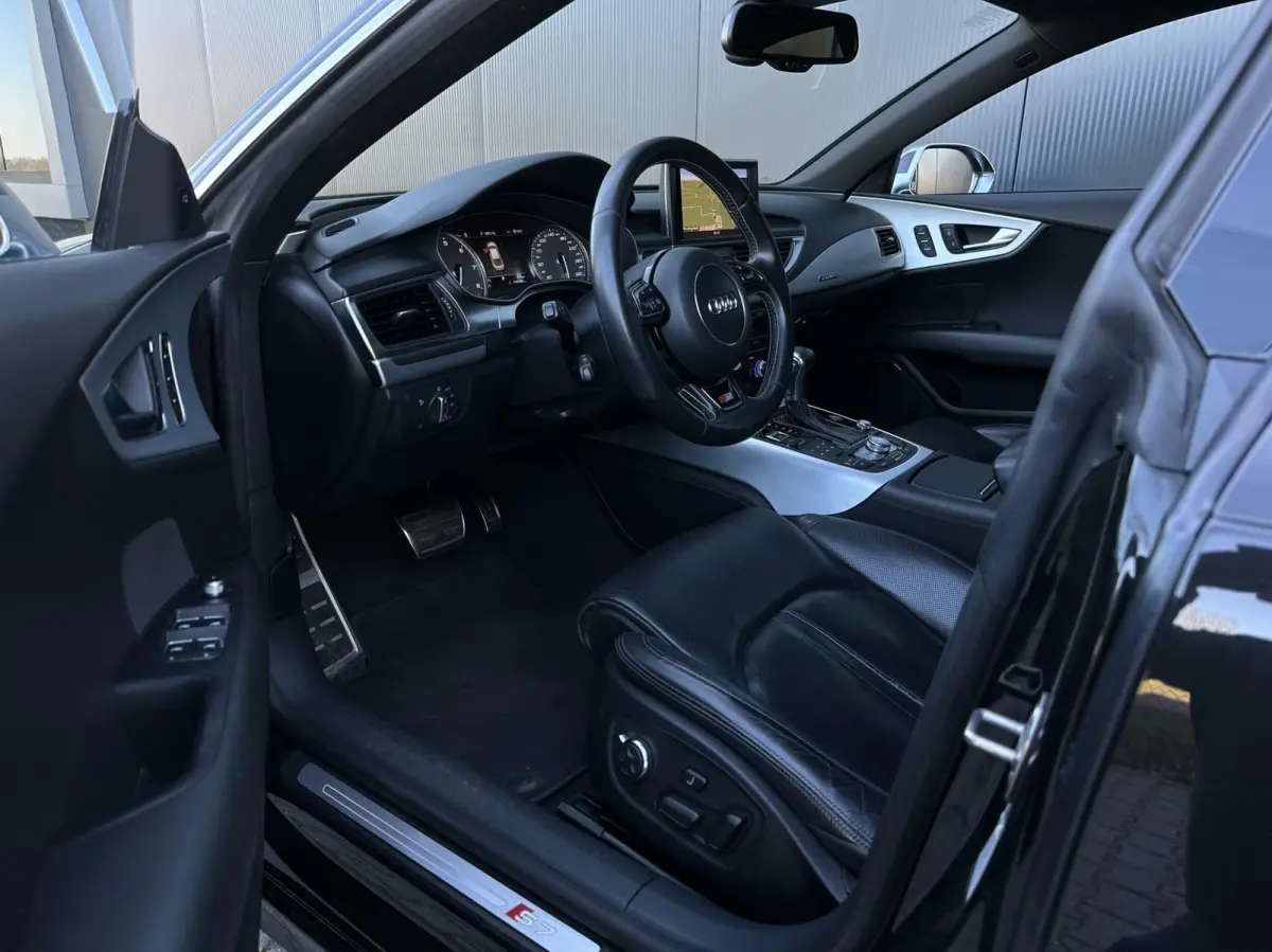 4.0 TFSI Quattro Pro Line Plus 421PK - Massage - Softclose - Adaptief
