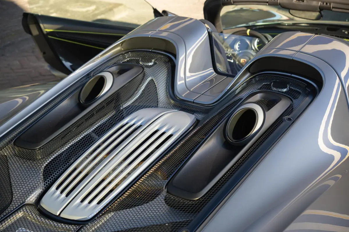 | org. NL | Liquid Silver | Carbon | Lift |Dealer Onderhouden