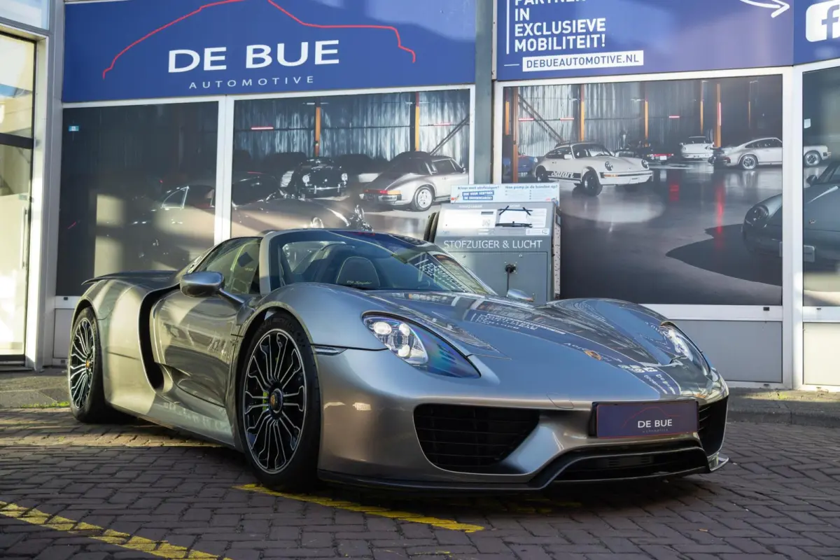 | org. NL | Liquid Silver | Carbon | Lift |Dealer Onderhouden