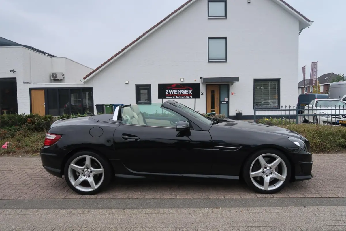 200 Aut AMG NAVIGATIE|AIRSCARF|BLUETOOTH|AIRCO|LED|PDC|LEDER|GOED ONDERHOUDEN