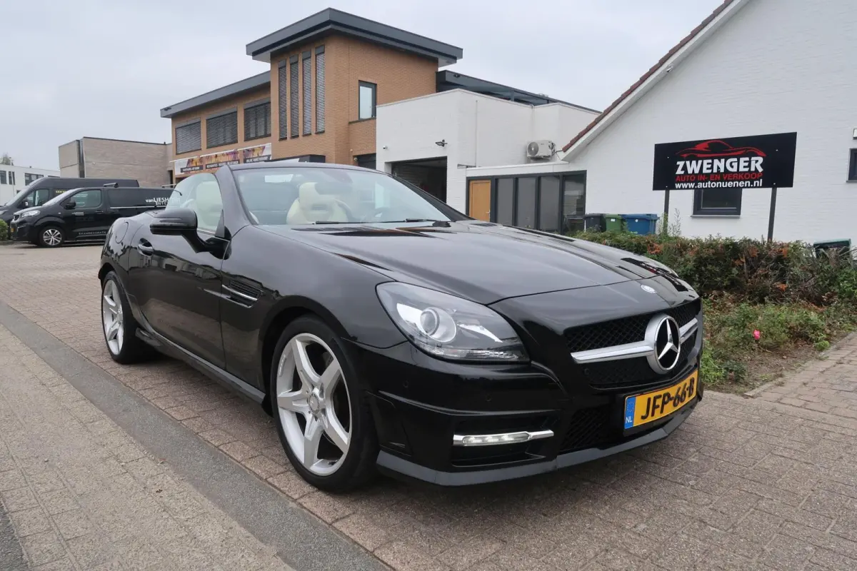 200 Aut AMG NAVIGATIE|AIRSCARF|BLUETOOTH|AIRCO|LED|PDC|LEDER|GOED ONDERHOUDEN
