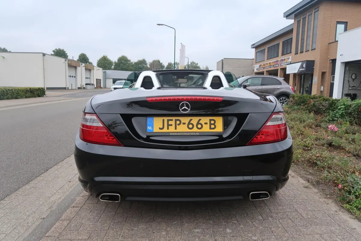 200 Aut AMG NAVIGATIE|AIRSCARF|BLUETOOTH|AIRCO|LED|PDC|LEDER|GOED ONDERHOUDEN