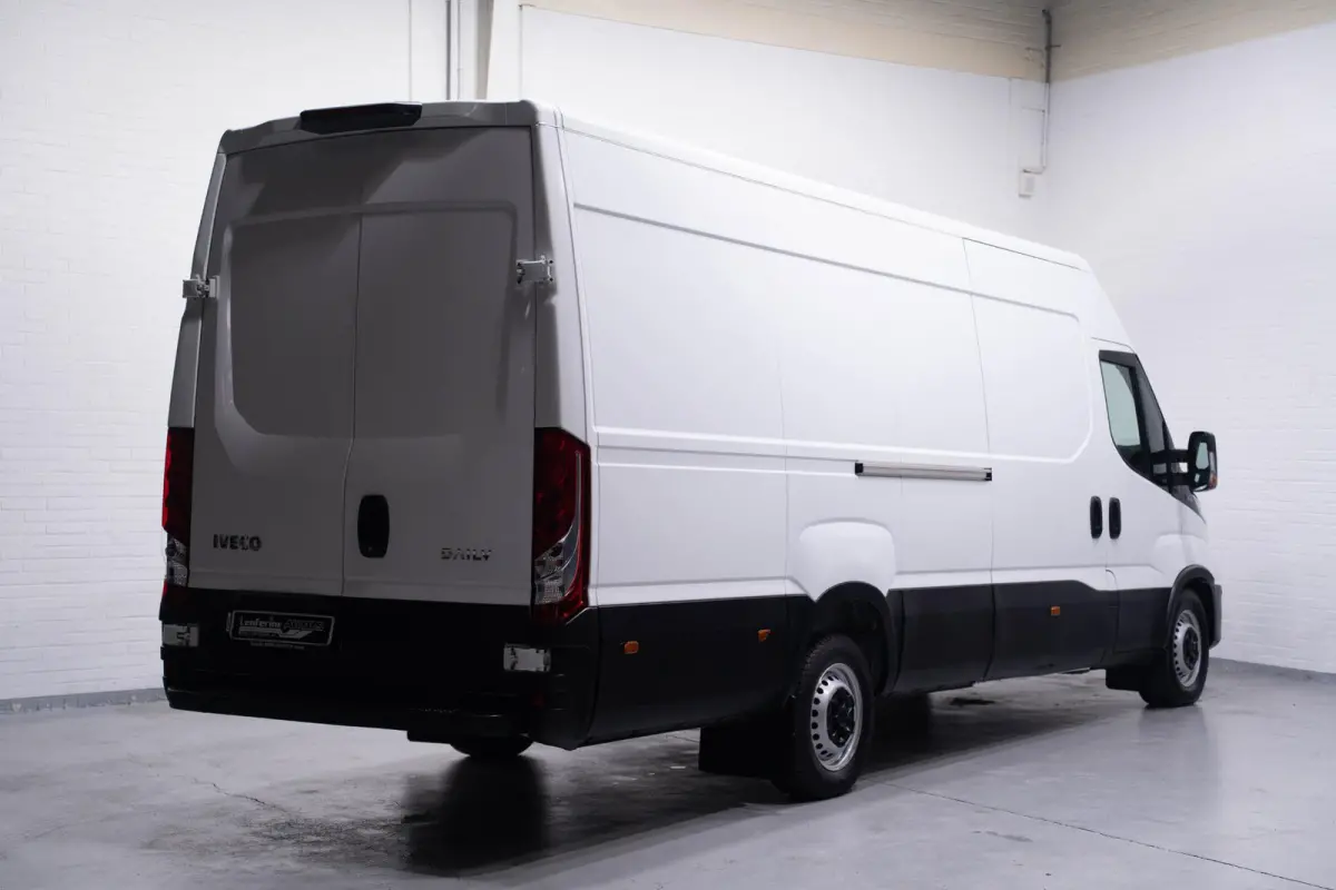 35S16 160 pk L4H2 Jumbo / XXL Airco ECC Laadruimte Pakket, PDC achter, 3-Zits