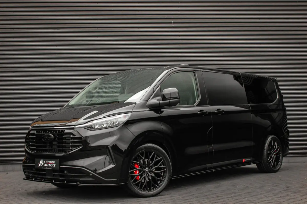 2.0 TDCI L2H1 170PK Limited DC / DUBBEL CABINE / JB- EDITION / DRIVER ASSISTANCE PACK / 6- ZITS /MY2024/CAMERA