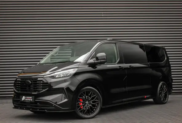 2.0 TDCI L2H1 170PK Limited DC / DUBBEL CABINE / JB- EDITION / DRIVER ASSISTANCE PACK / 6- ZITS /MY2024/CAMERA