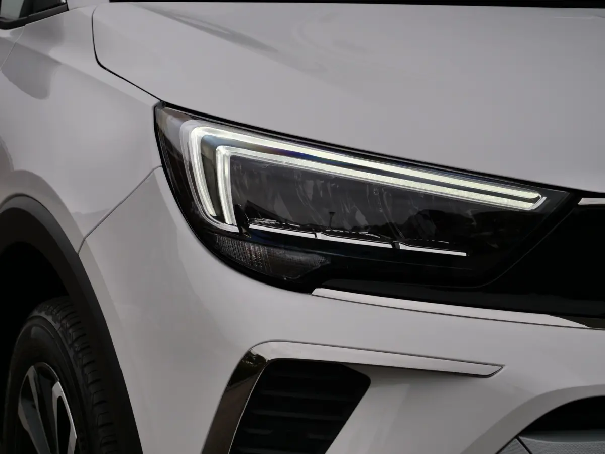 1.2 Turbo 110pk Elegance Navigatie / LED / Camera