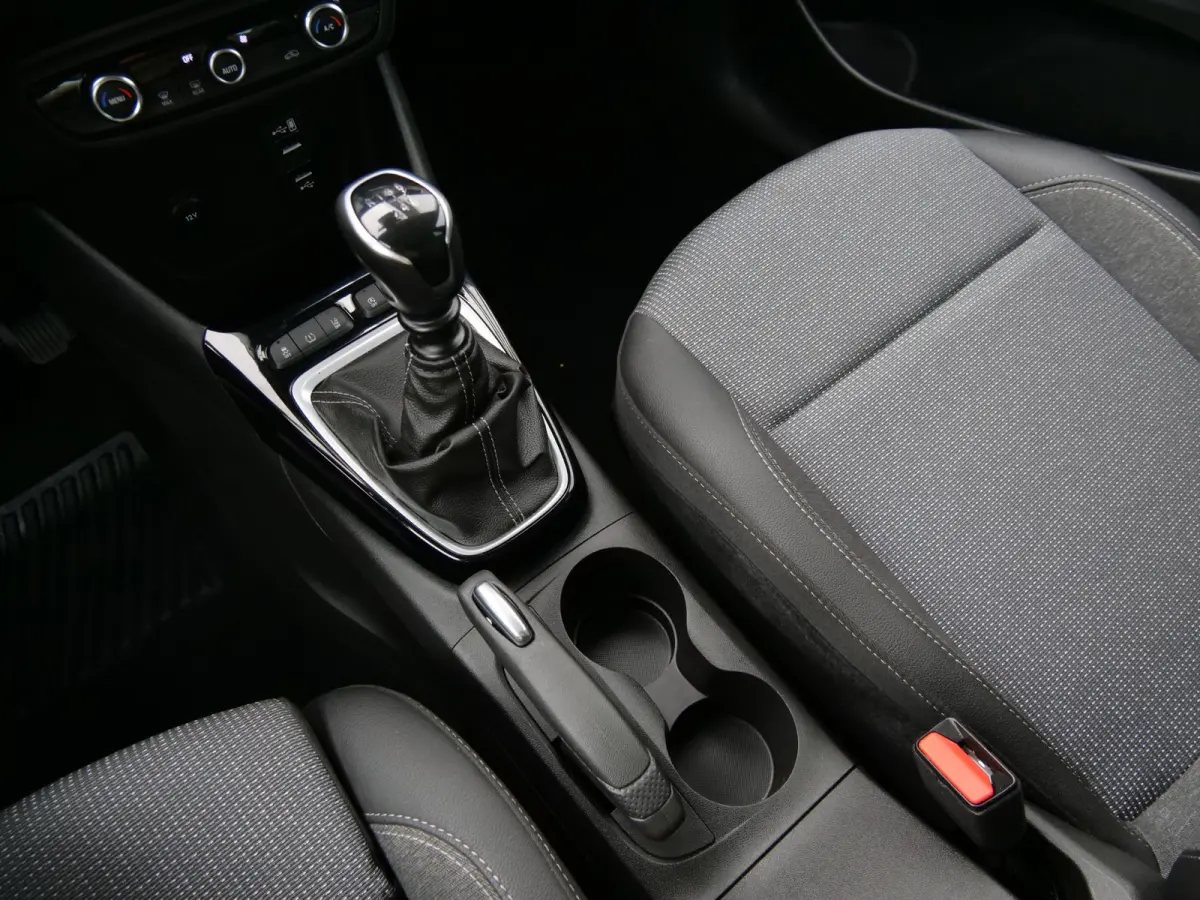 1.2 Turbo 110pk Elegance Navigatie / LED / Camera