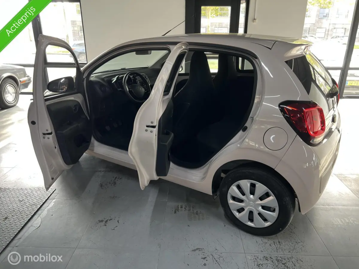 1.0 VTi Feel Airco weinig KM met NAP