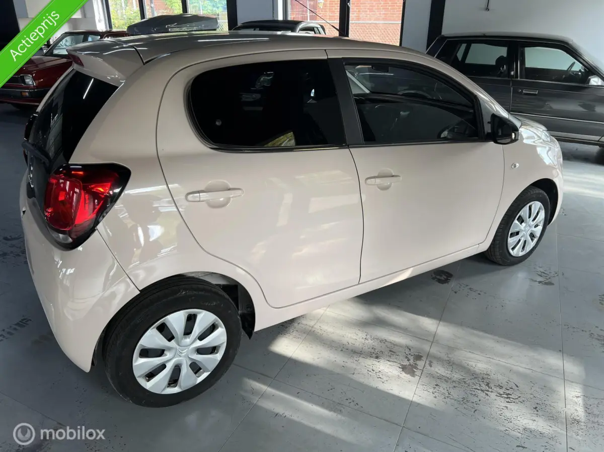 1.0 VTi Feel Airco weinig KM met NAP