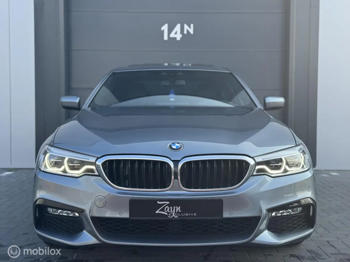 520D EDE High Executive | M-Pakket | Dak | 19" |