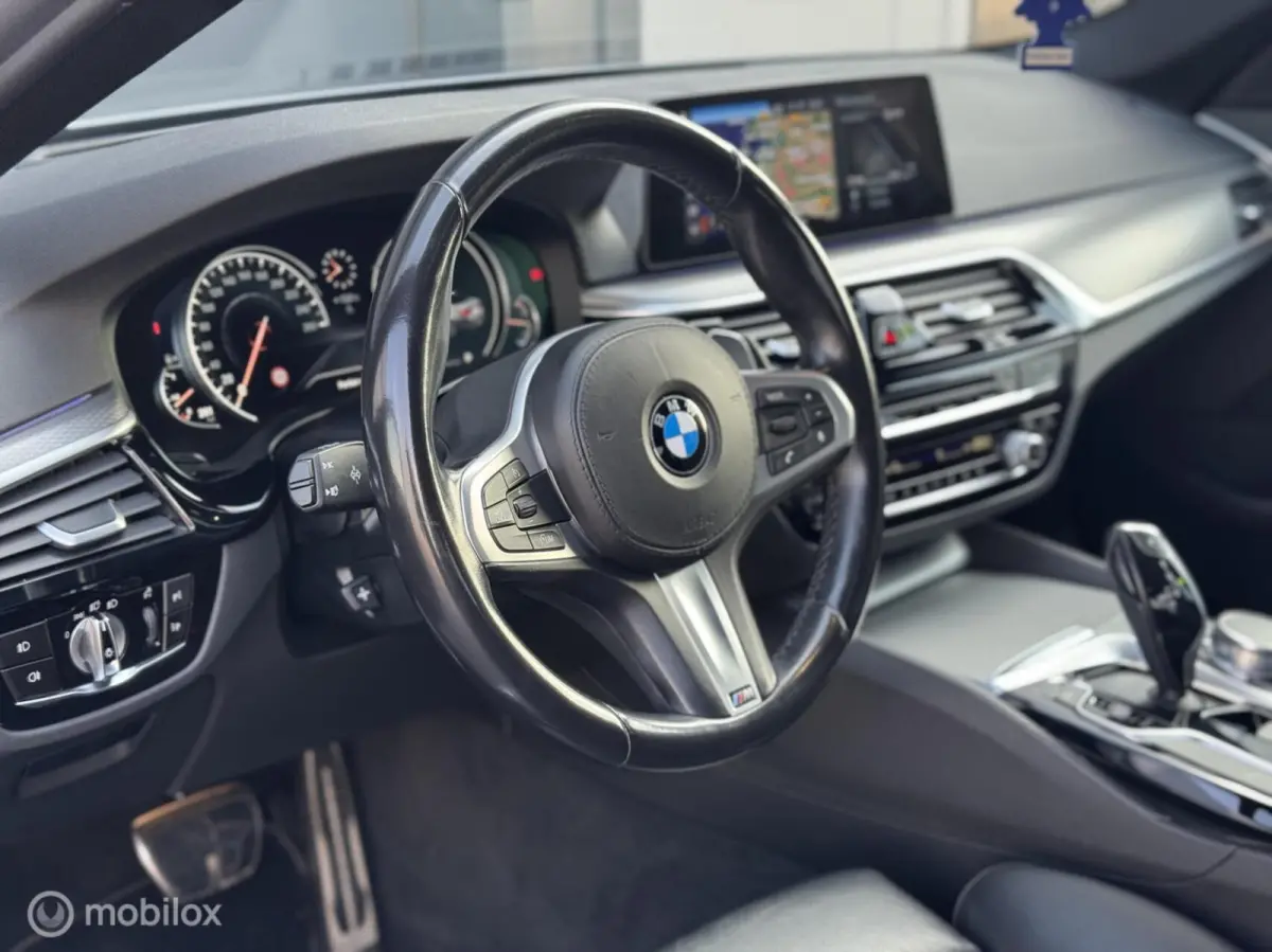520D EDE High Executive | M-Pakket | Dak | 19" |