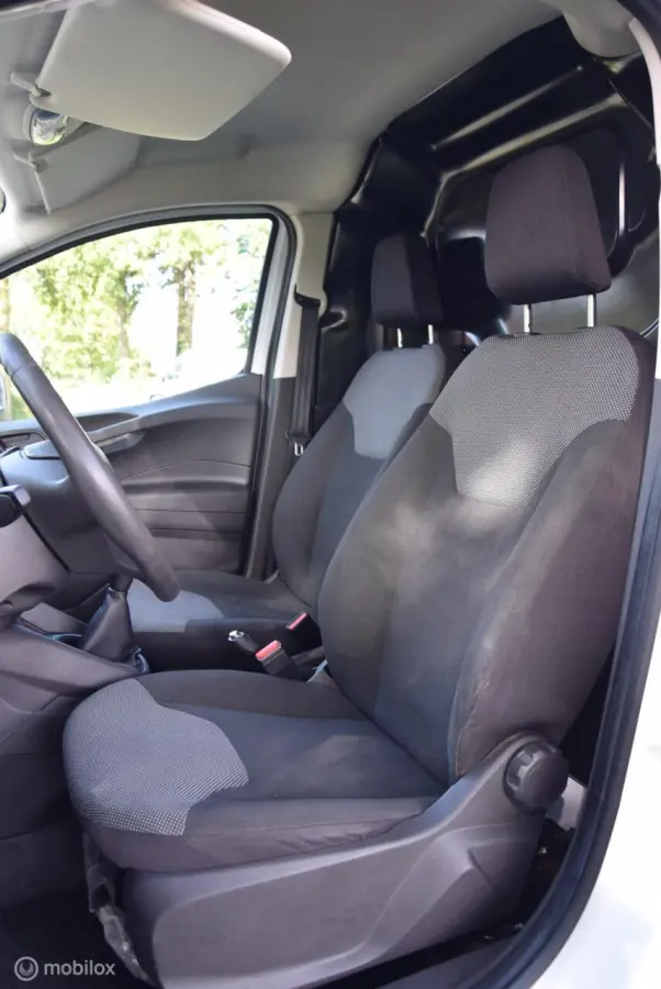 1.5 TDCI Economy Edition Betimmering en Cool & Connected pakket